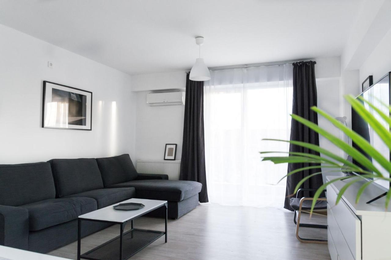 Airport Residence - Apartment Across From Otopeni Airport 외부 사진